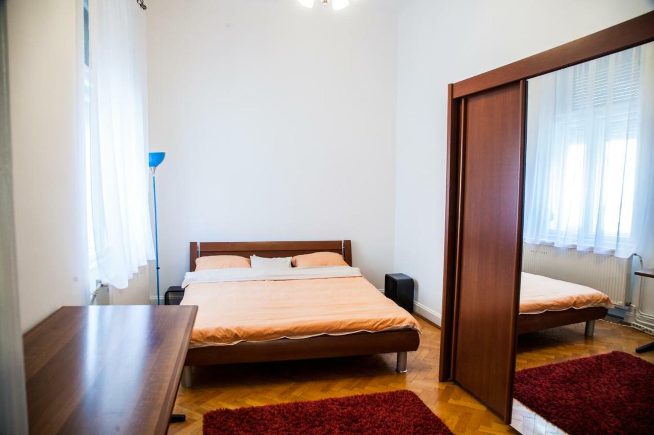 Inner City Apartment Debrecen Exterior foto